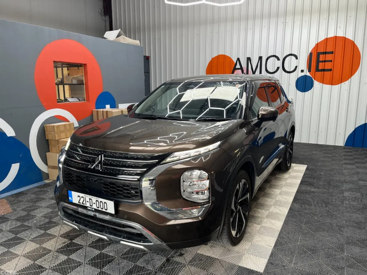 Mitsubishi Outlander SUV, Petrol Plug-in Hybrid, 2022, Brown