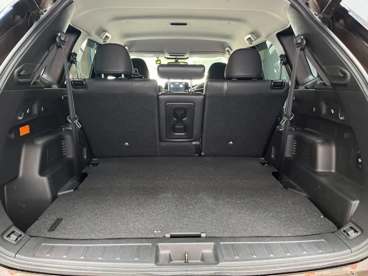 Mitsubishi Outlander SUV, Petrol Plug-in Hybrid, 2022, Brown