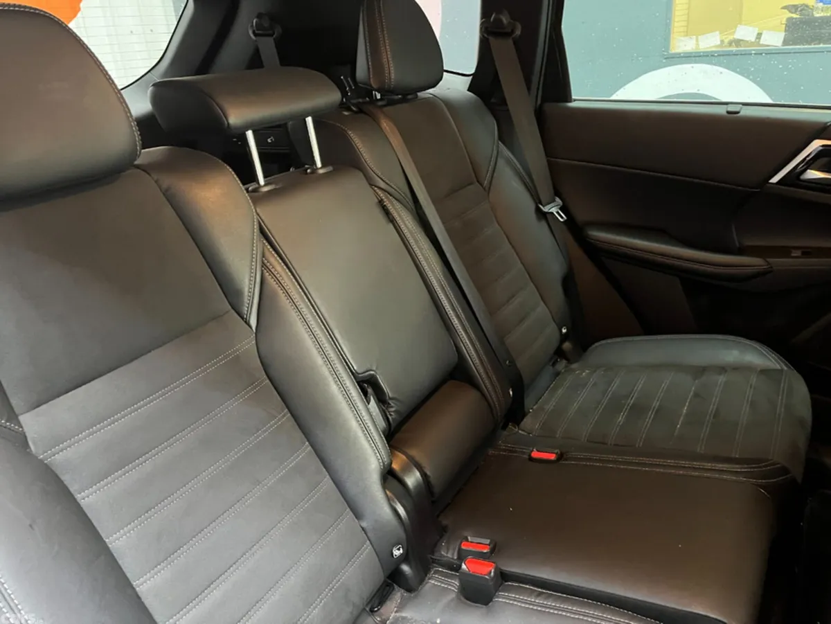 Mitsubishi Outlander SUV, Petrol Plug-in Hybrid, 2022, Brown