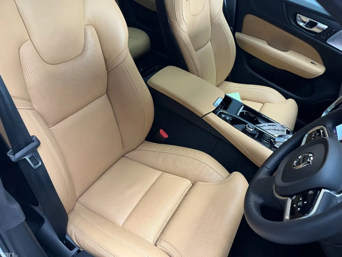 Volvo V60 Estate, Petrol Plug-in Hybrid, 2024, White