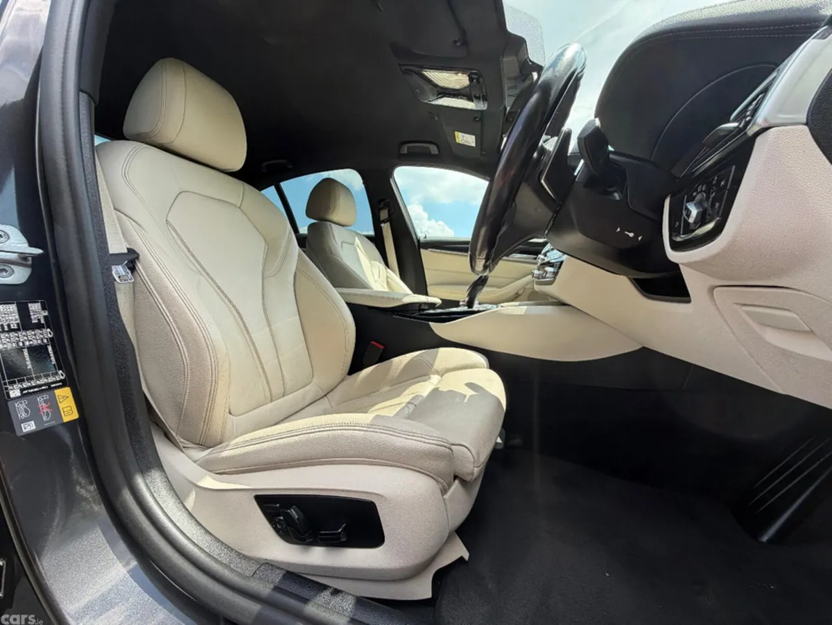 BMW 5-Series Saloon, Petrol Plug-in Hybrid, 2022, Grey