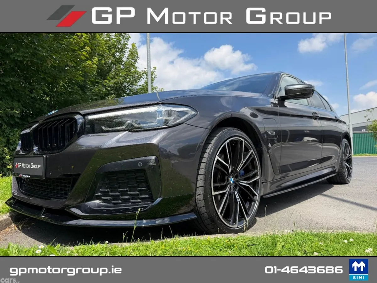 BMW 5-Series Saloon, Petrol Plug-in Hybrid, 2022, Grey