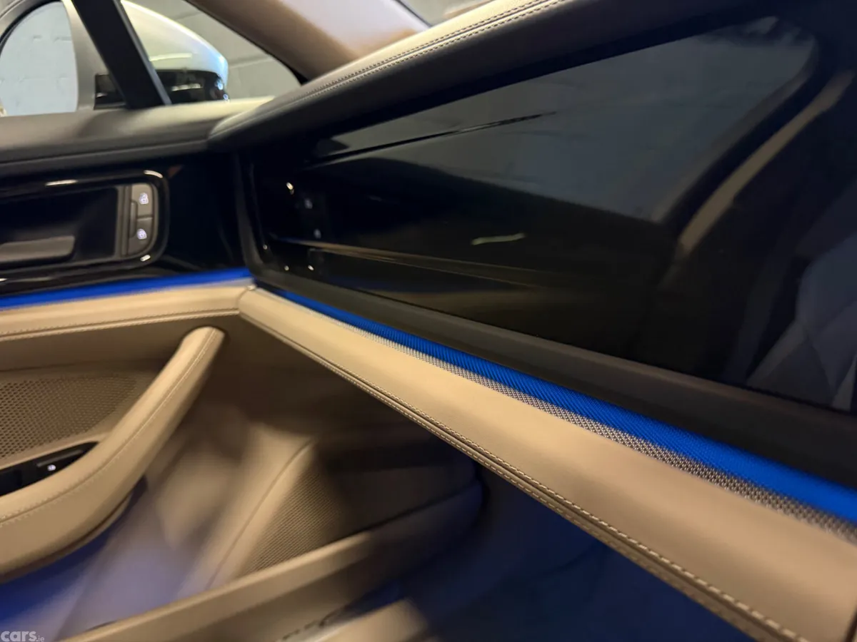 Porsche Panamera Hatchback, Petrol Plug-in Hybrid, 2024, Green