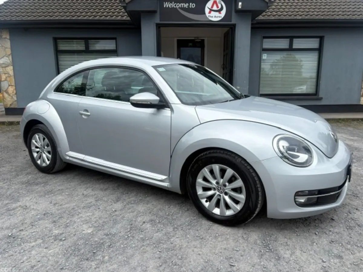 Volkswagen Beetle Hatchback, Petrol, 2015, Silver