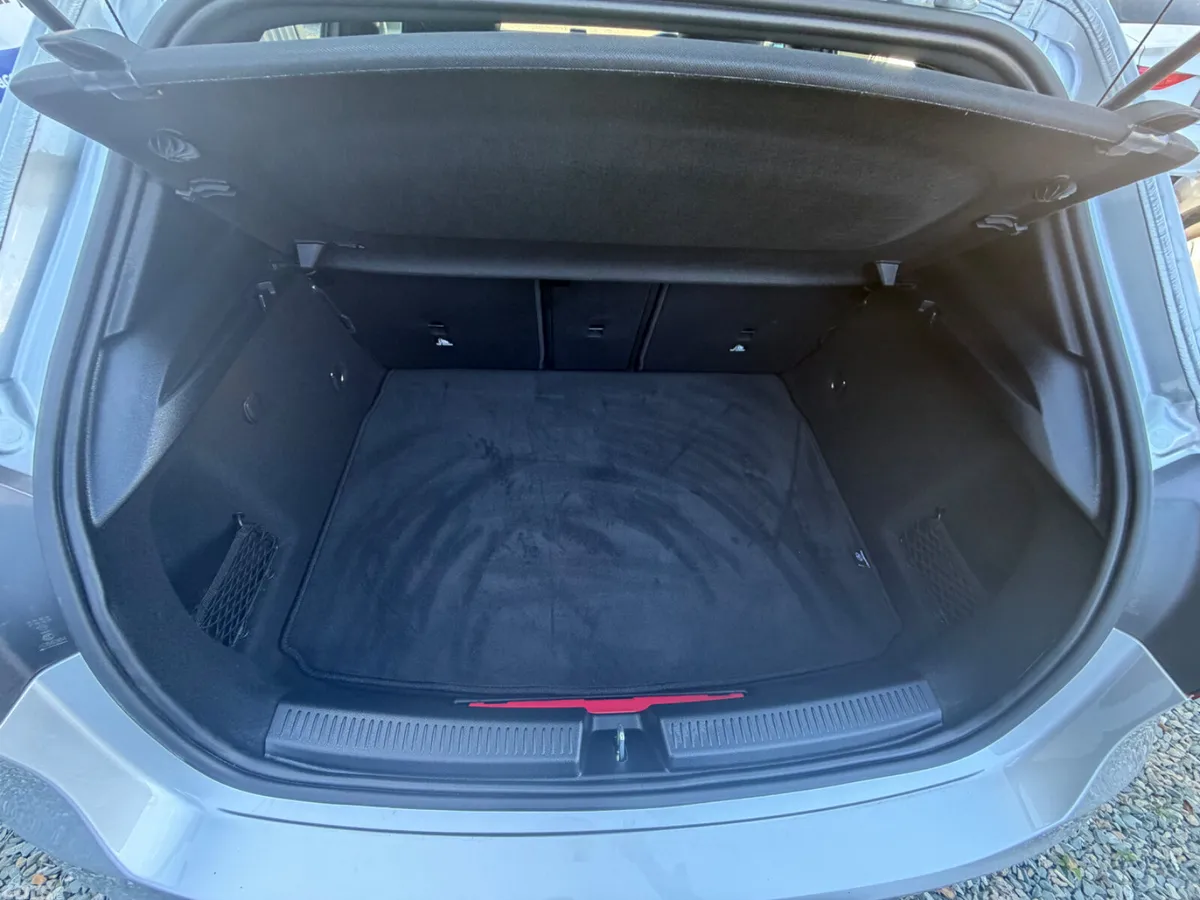 Mercedes-Benz A-Class Hatchback, Petrol, 2021, Silver