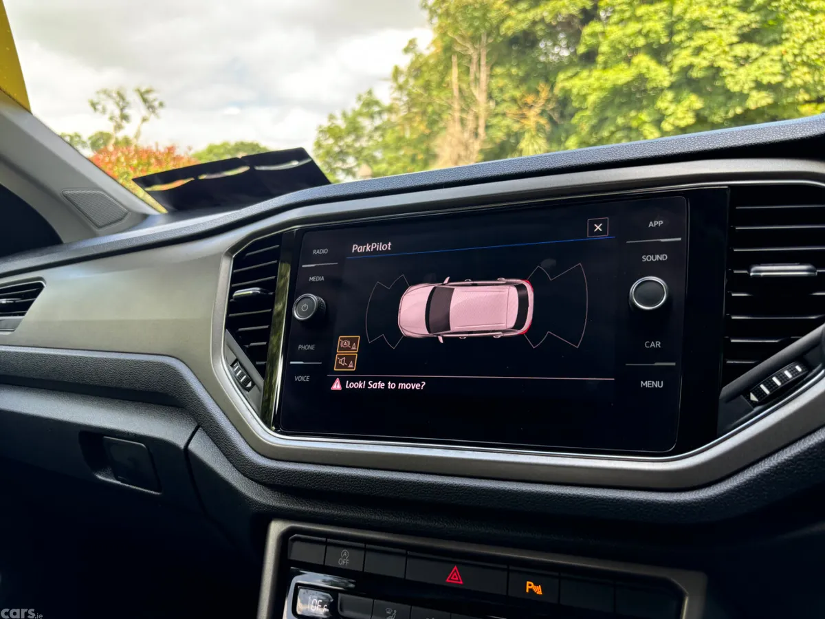 Volkswagen T-Roc SUV, Diesel, 2021, Blue