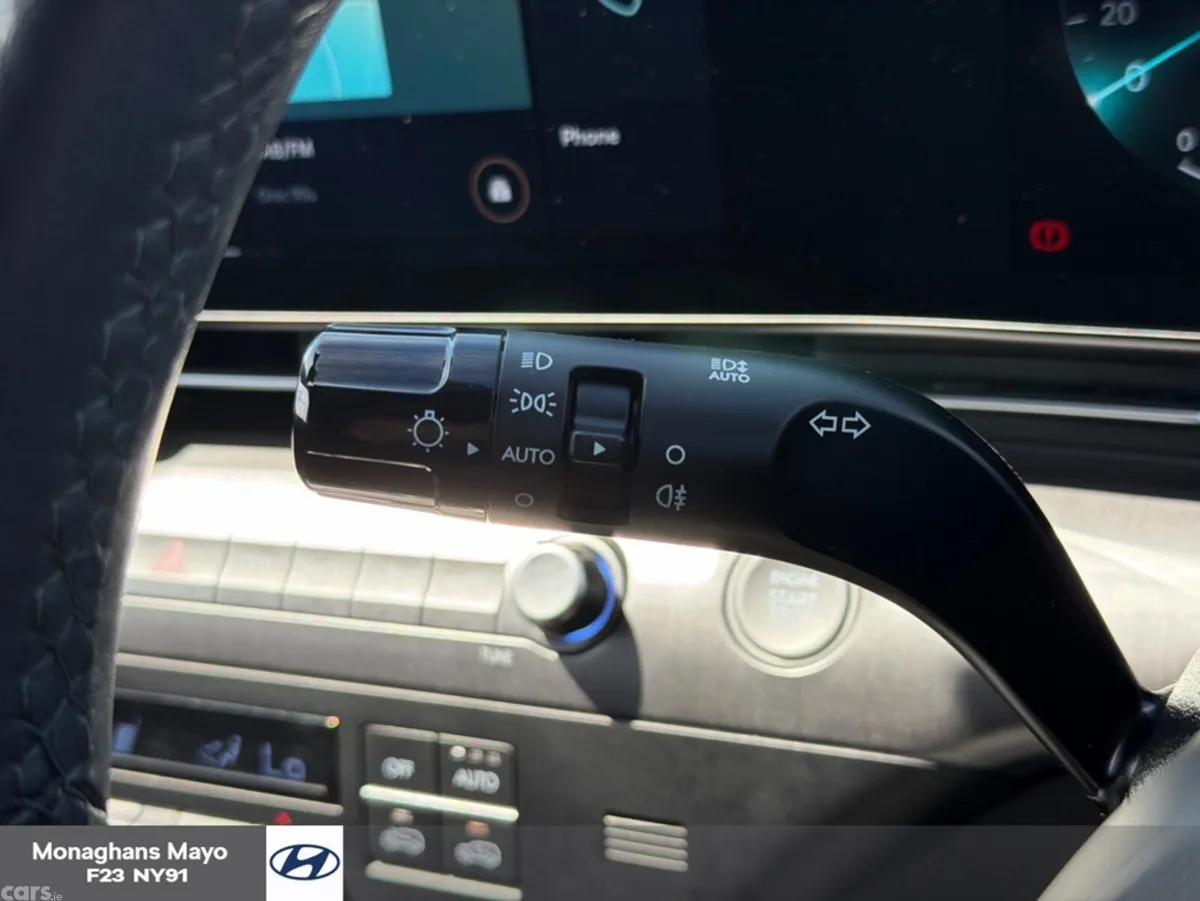 Hyundai KONA MPV, Petrol, 2025, Grey