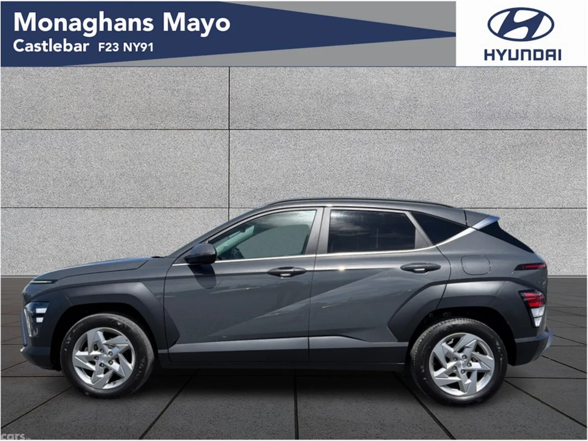 Hyundai KONA MPV, Petrol, 2025, Grey