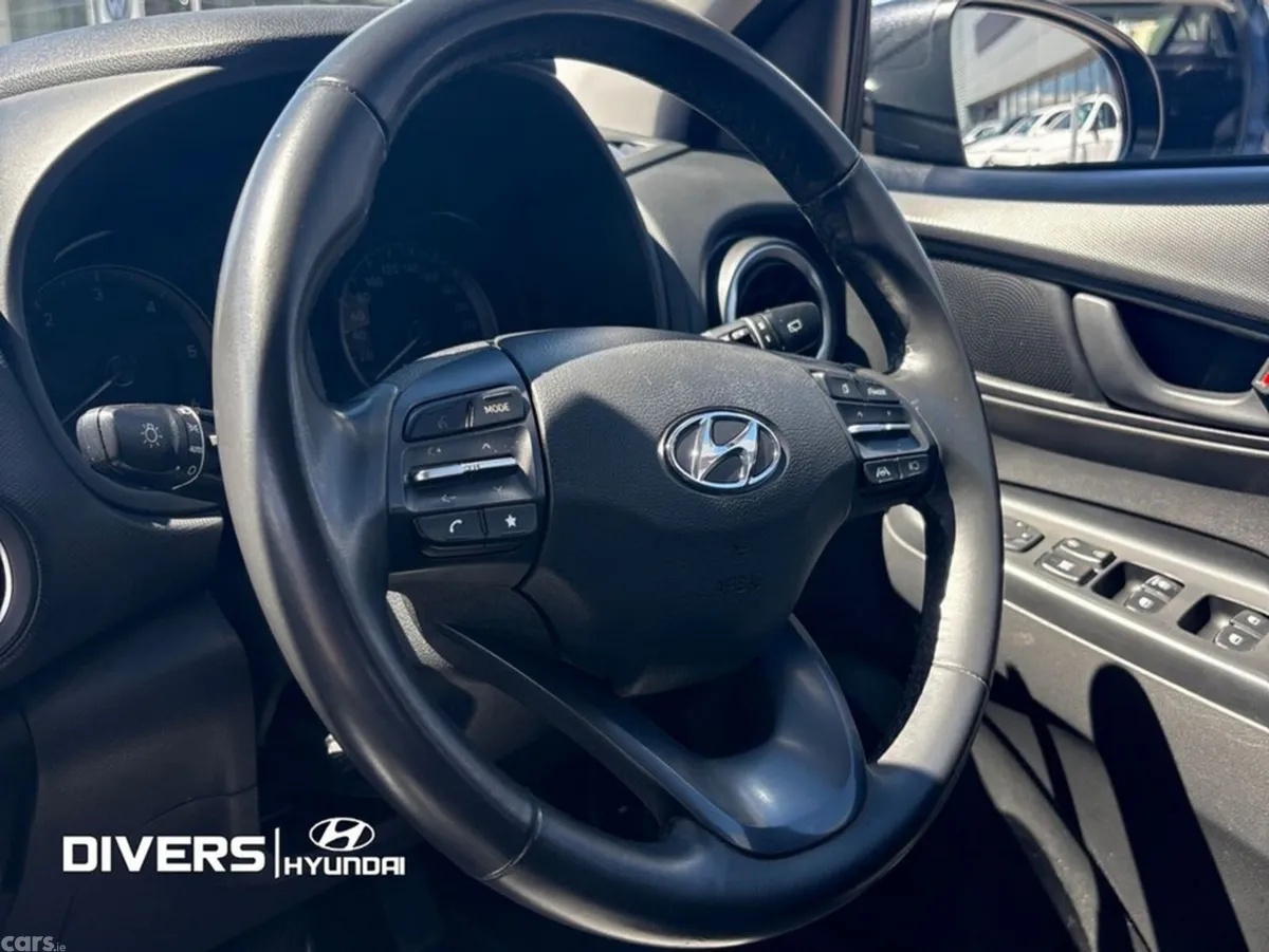 Hyundai KONA MPV, Diesel, 2022, Grey