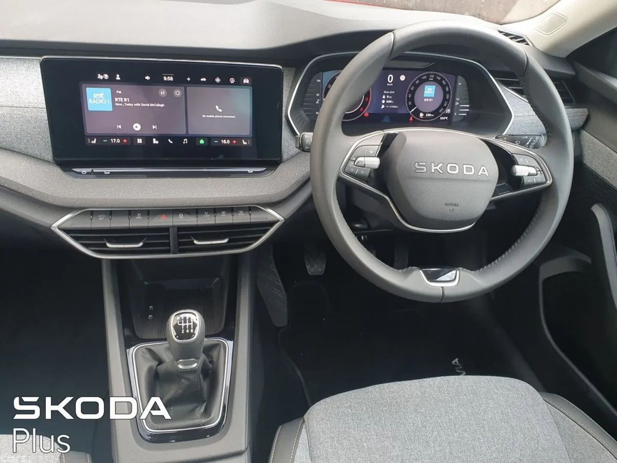 Skoda Octavia Saloon, Diesel, 2025, Red