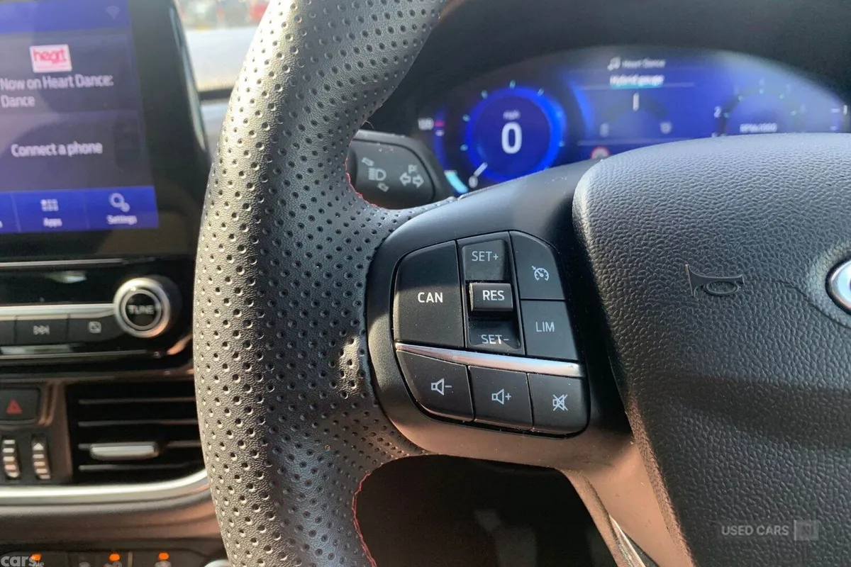 Ford Puma SUV, Petrol Hybrid, 2024, Blue
