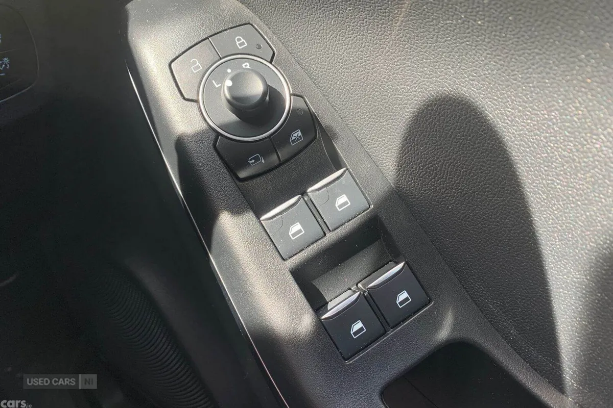Ford Puma SUV, Petrol Hybrid, 2024, Blue