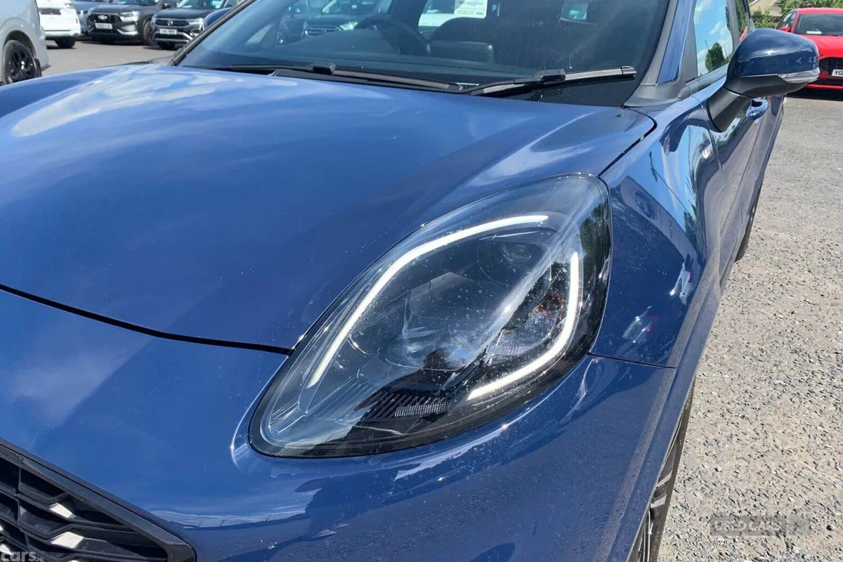 Ford Puma SUV, Petrol Hybrid, 2024, Blue