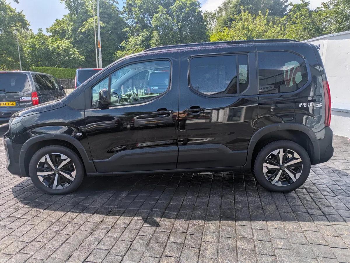 Peugeot Rifter MPV, Diesel, 2026, Black