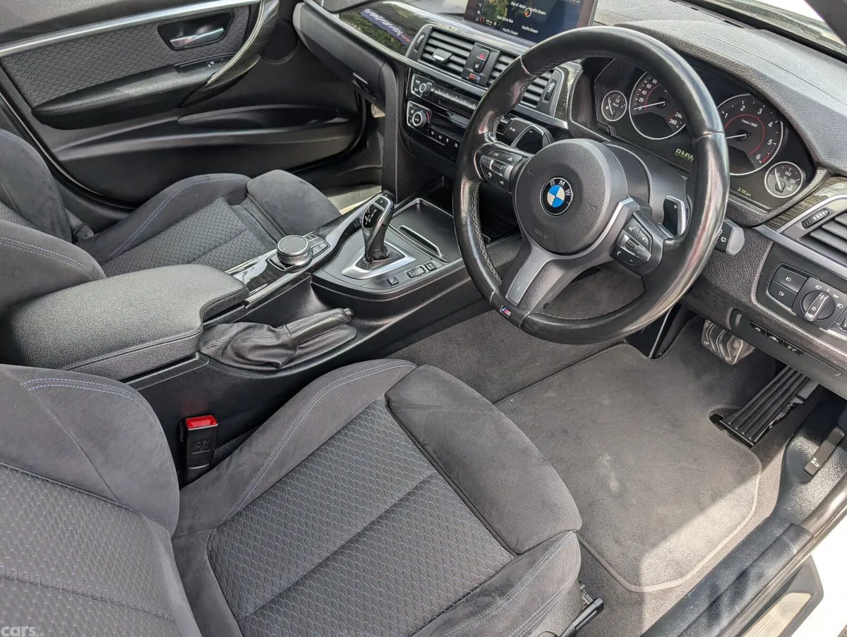 BMW 3-Series Estate, Diesel, 2018, White