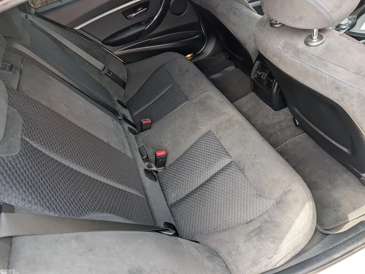 BMW 3-Series Estate, Diesel, 2018, White