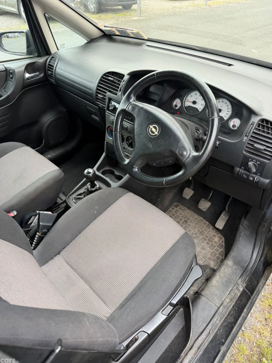 Opel Zafira MPV, Petrol, 2005, Black
