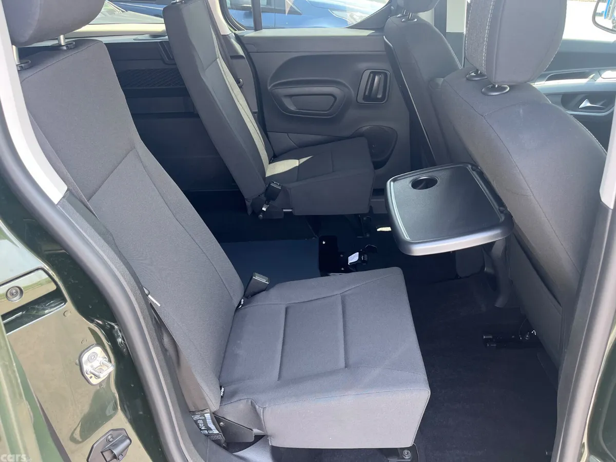 Opel Combo MPV, Diesel, 2027, Green