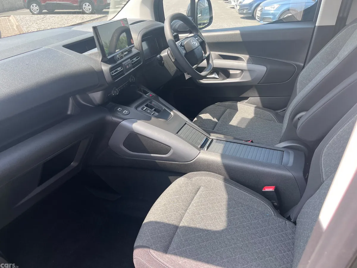 Opel Combo MPV, Diesel, 2027, Green