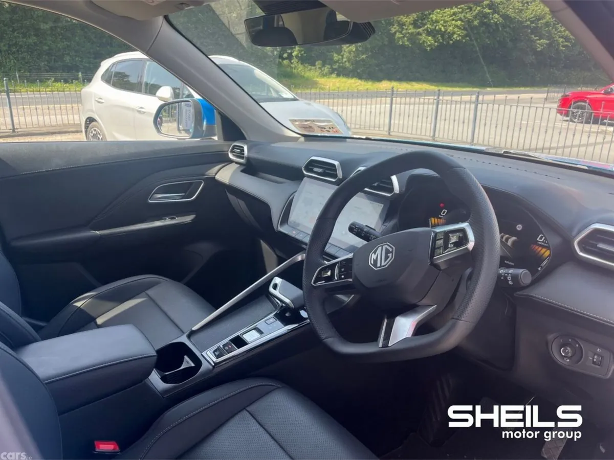 MG ZS Hatchback, Petrol Hybrid, 2026, Blue