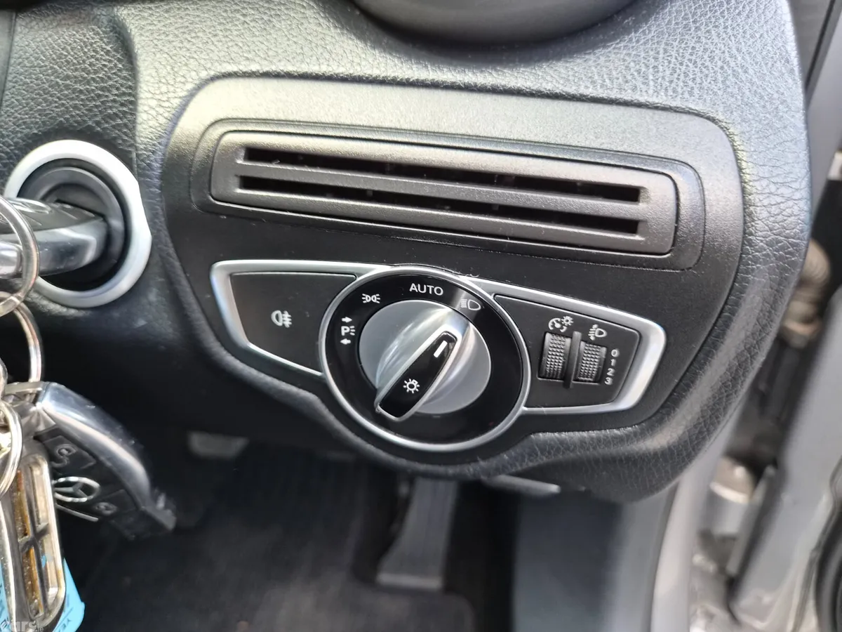 Mercedes-Benz C-Class Saloon, Diesel, 2014, Silver