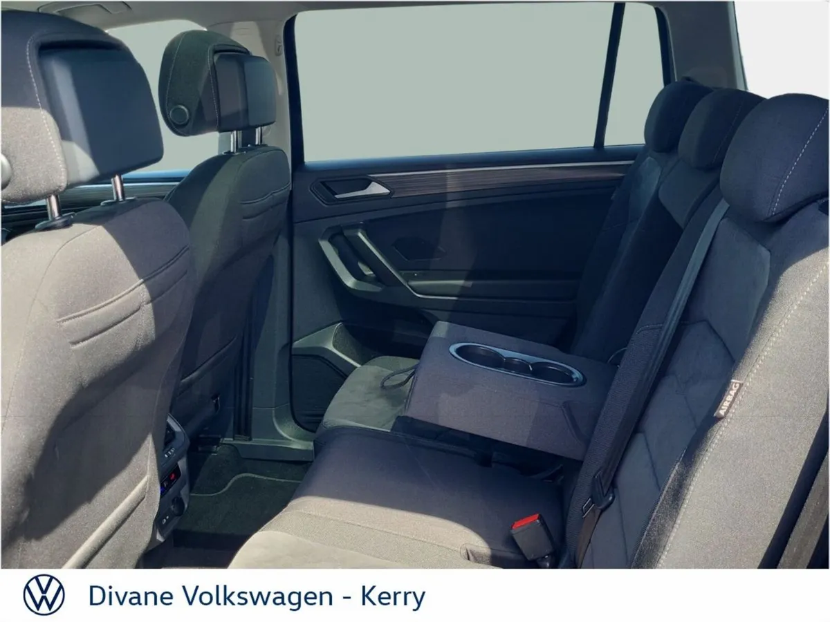 Volkswagen Tiguan Allspace SUV, Diesel, 2023, Blue