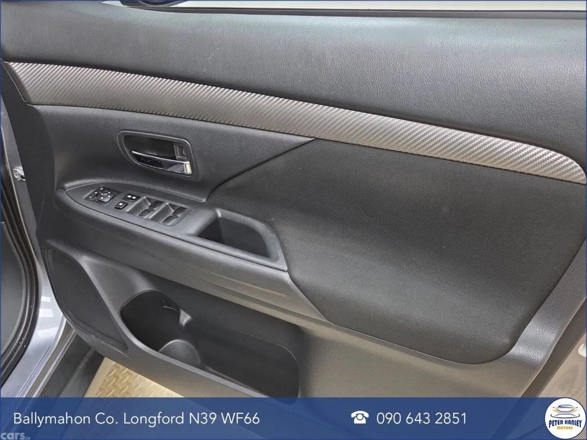 Mitsubishi Outlander SUV, Diesel, 2015, Grey