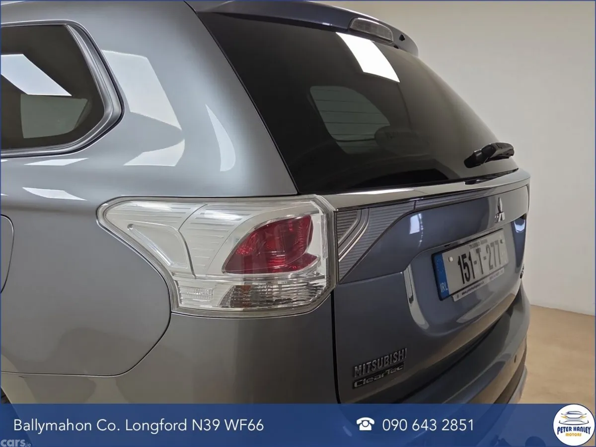 Mitsubishi Outlander SUV, Diesel, 2015, Grey