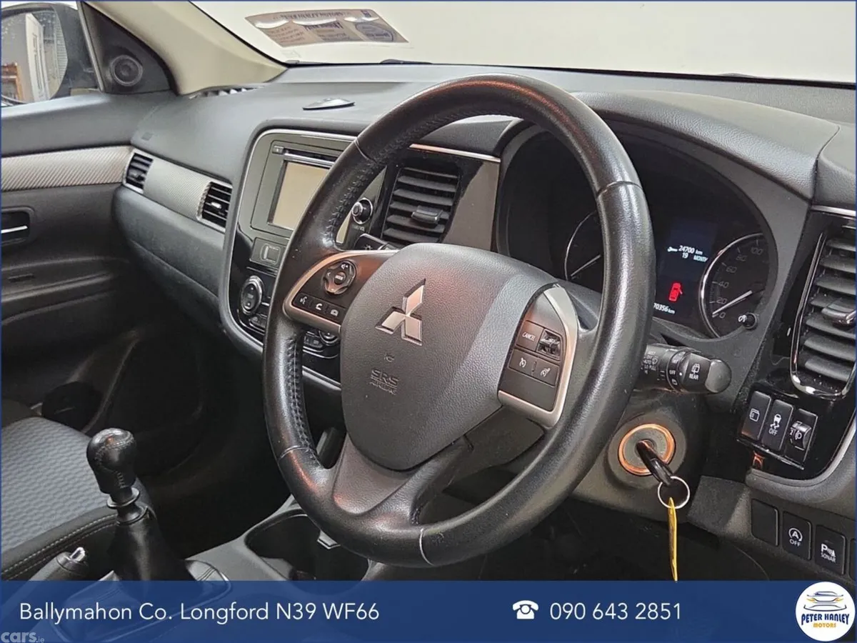 Mitsubishi Outlander SUV, Diesel, 2015, Grey