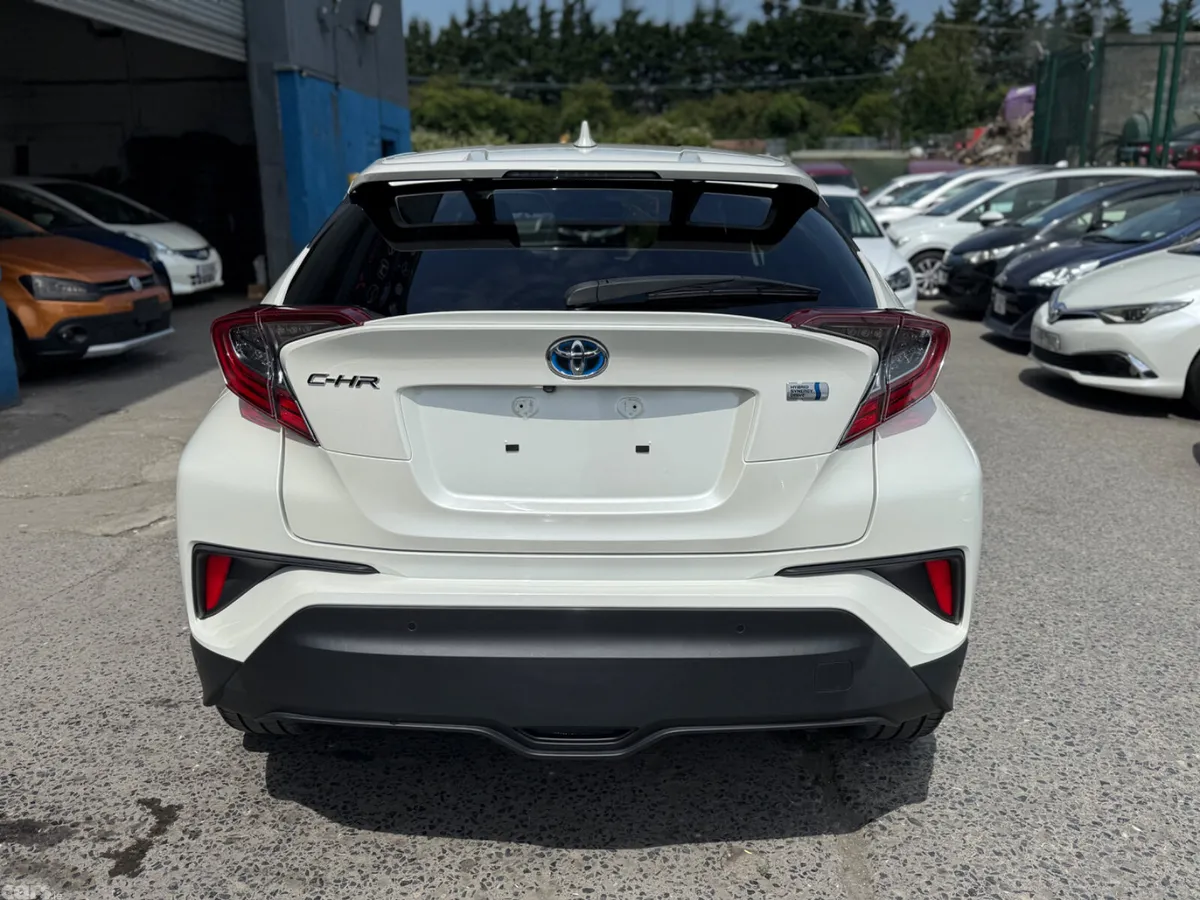 Toyota C-HR Hatchback, Petrol Hybrid, 2018, White
