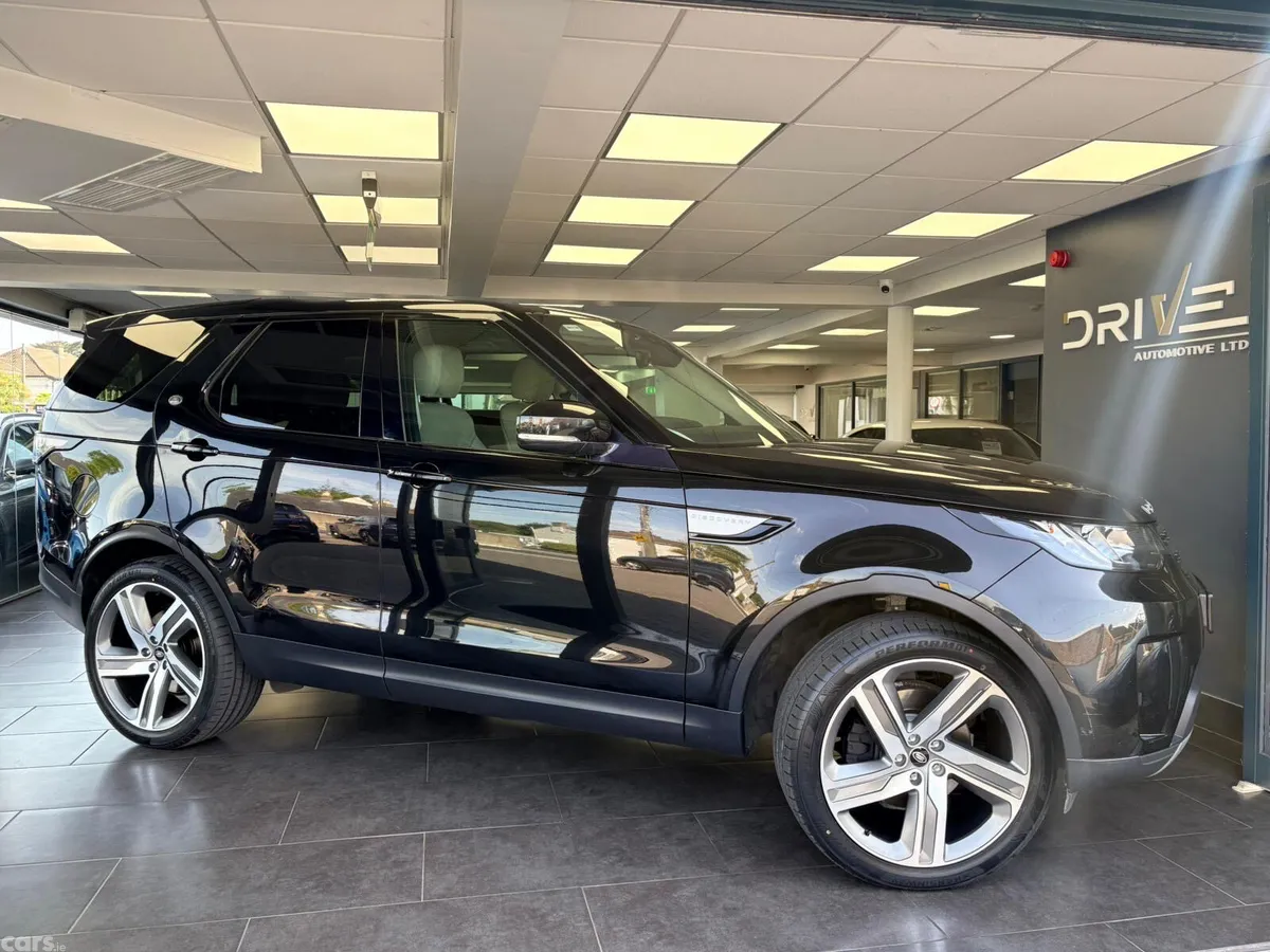 Land Rover Discovery SUV, Diesel, 2017, Black