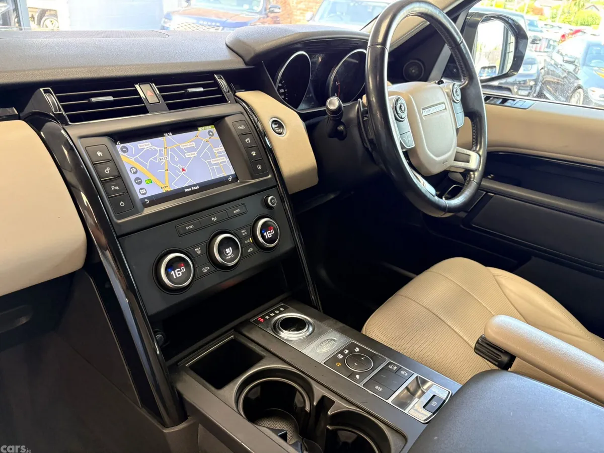 Land Rover Discovery SUV, Diesel, 2017, Black