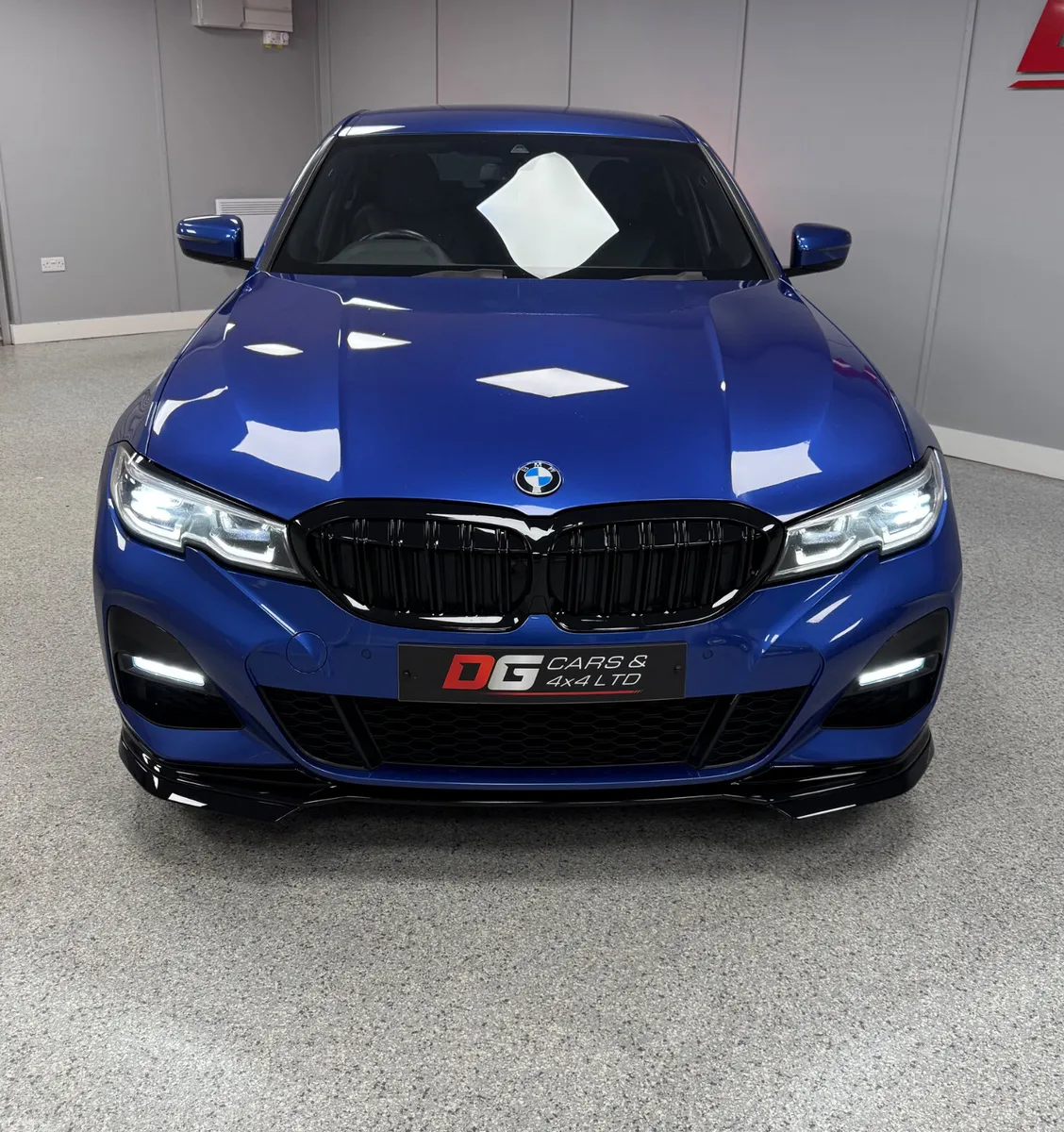 BMW 3-Series Saloon, Petrol Hybrid, 2021, Blue