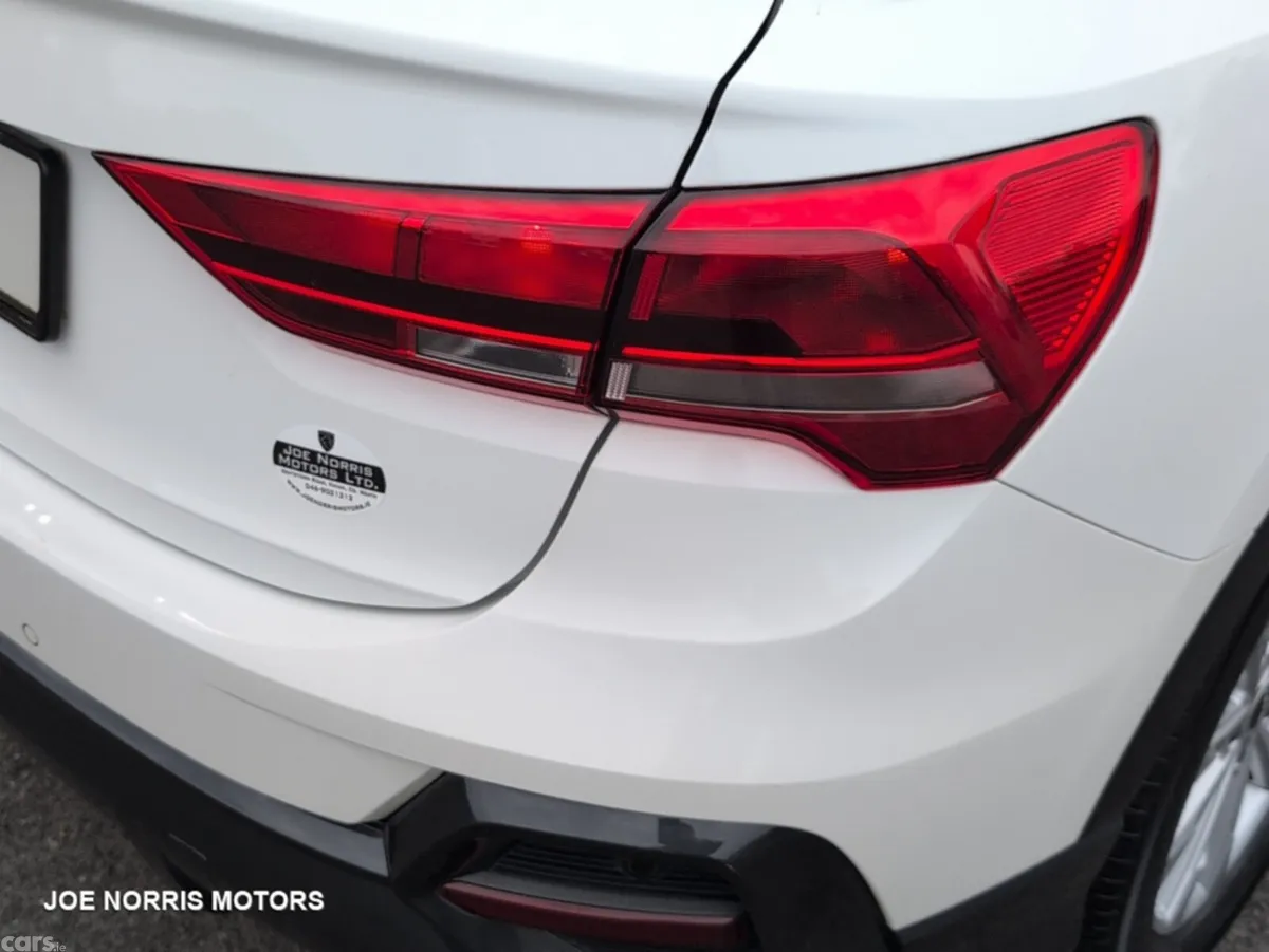 Audi Q3 Hatchback, Petrol, 2021, White
