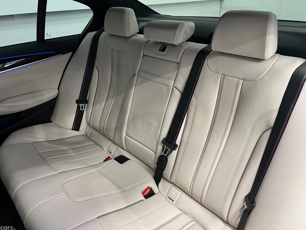 BMW 5-Series Saloon, Diesel, 2022, Blue