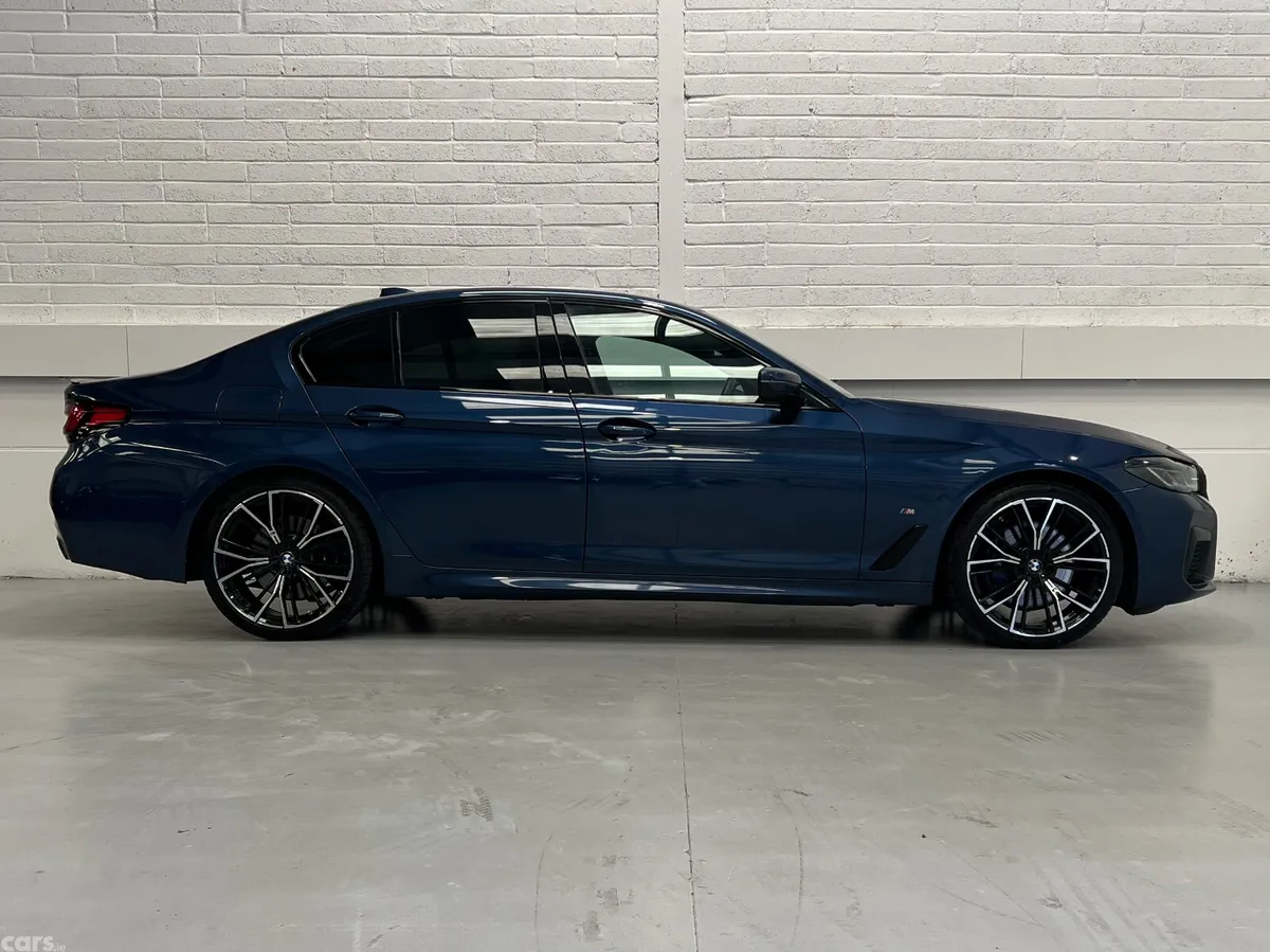 BMW 5-Series Saloon, Diesel, 2022, Blue