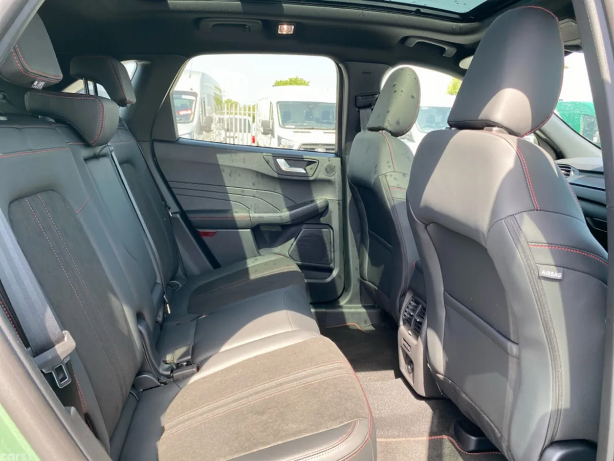 Ford Kuga SUV, Petrol Hybrid, 2026, Green