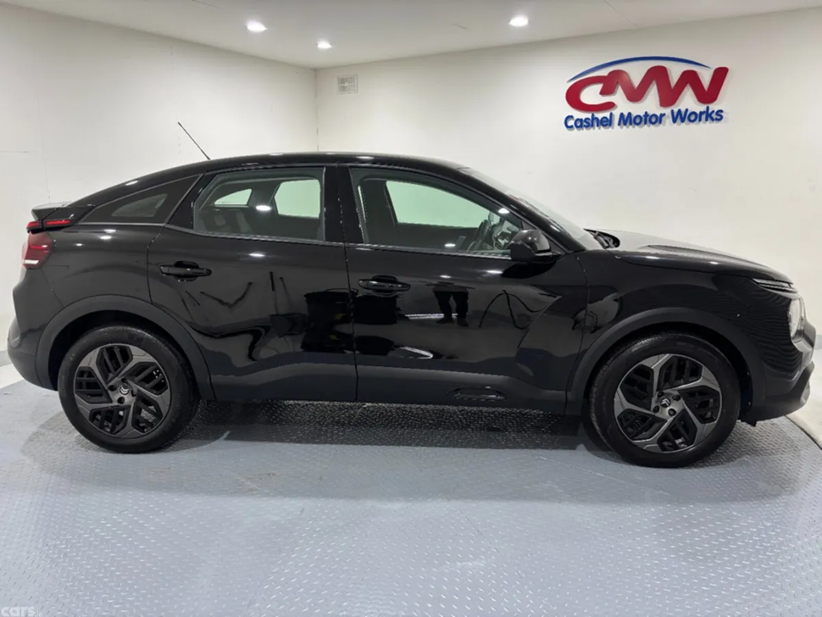 Citroen C4 Hatchback, Petrol, 2022, Black
