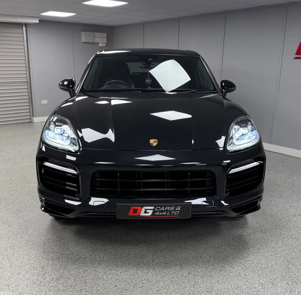 Porsche Cayenne SUV, Petrol Hybrid, 2021, Black
