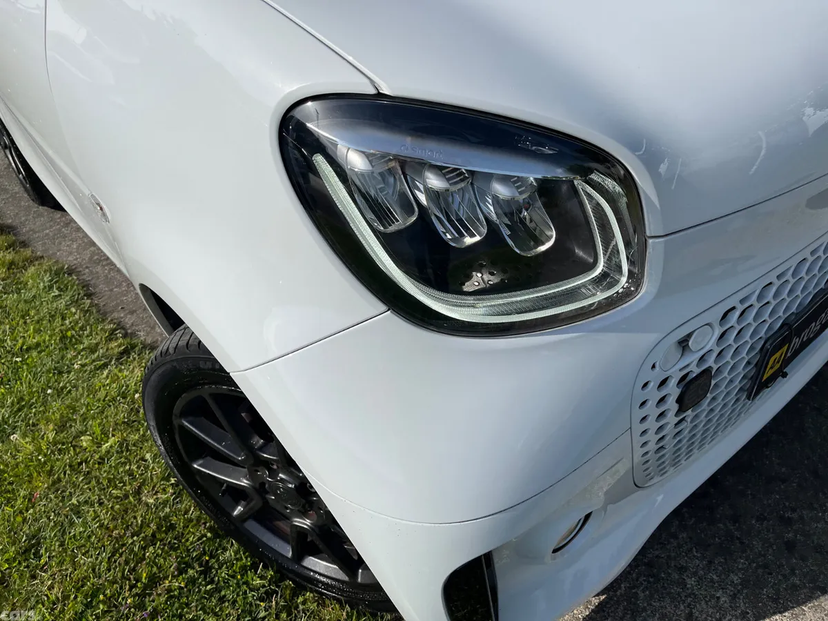 Smart Fortwo Coupe, Electric, 2022, White