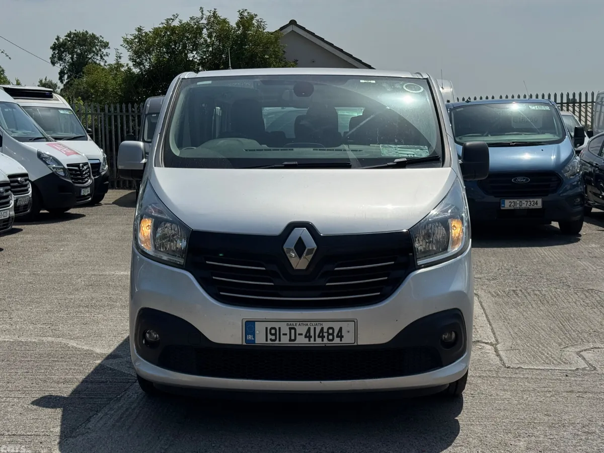 Renault Trafic MPV, Diesel, 2019, Grey