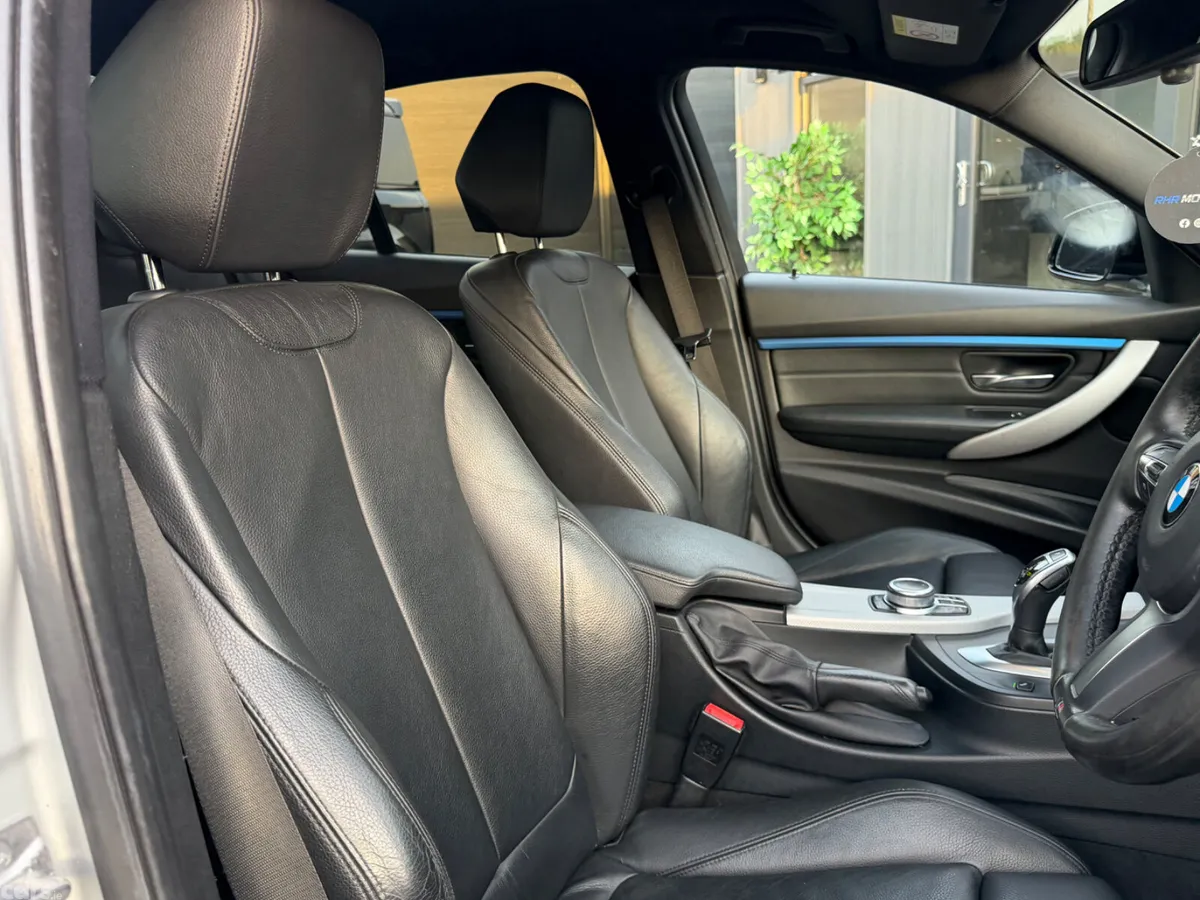 BMW 3-Series Saloon, Diesel, 2018, Silver