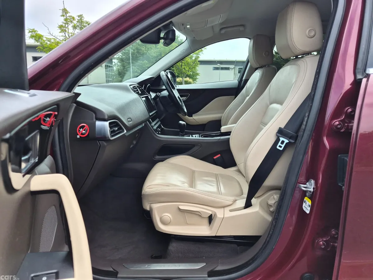 Jaguar F-Pace SUV, Diesel, 2016, Red