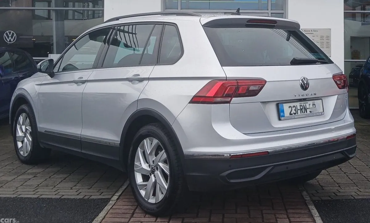 Volkswagen Tiguan SUV, Diesel, 2023, Grey
