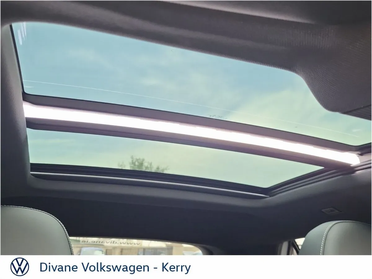 Volkswagen T-Roc SUV, Petrol Hybrid, 2027, White