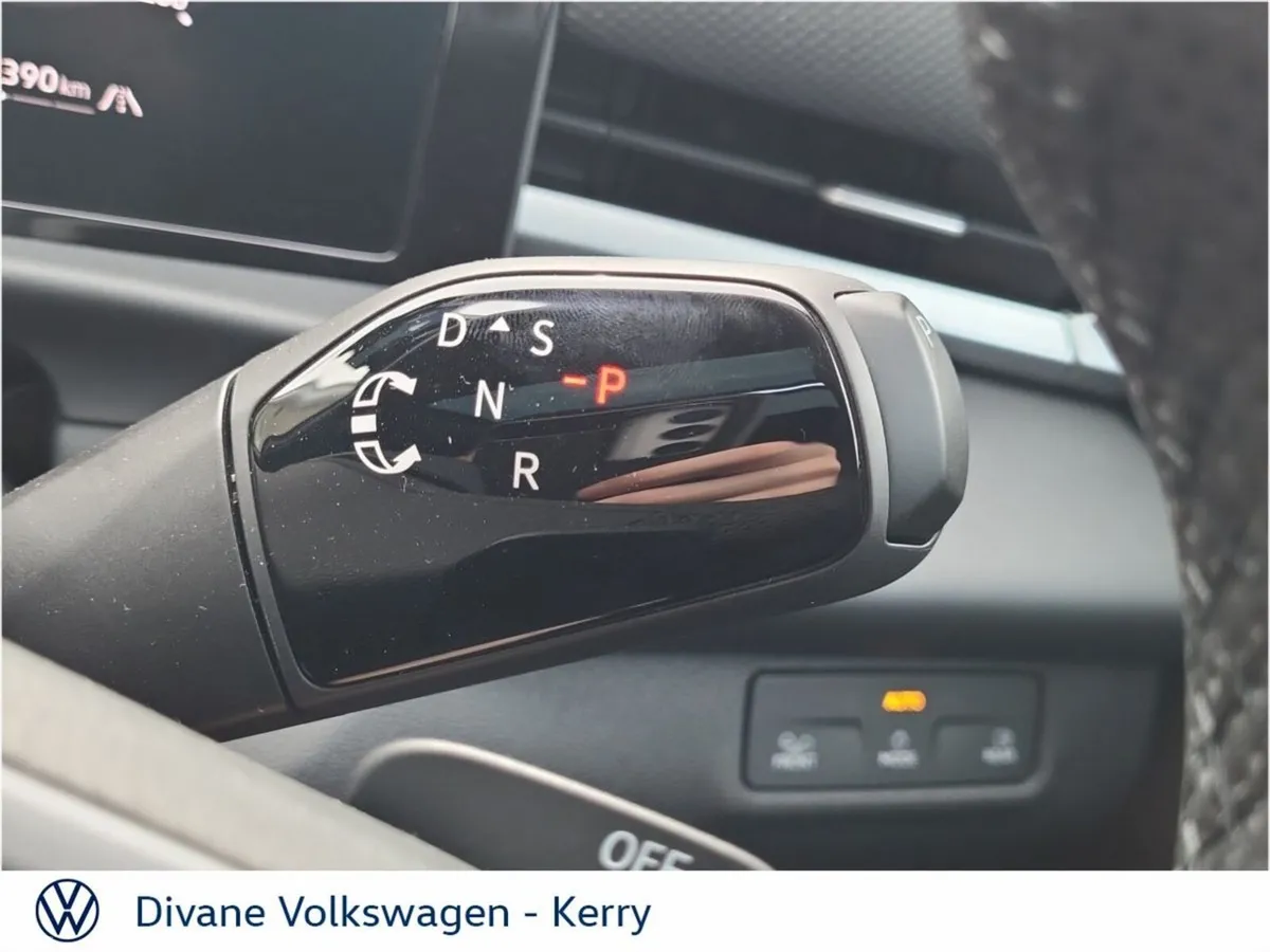 Volkswagen T-Roc SUV, Petrol Hybrid, 2027, White