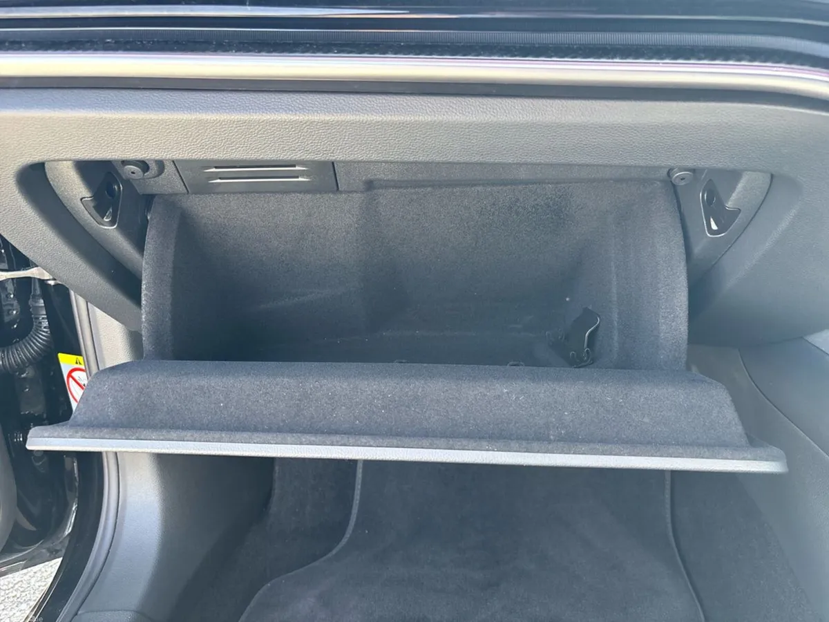 Skoda Superb Saloon, Diesel, 2026, Black
