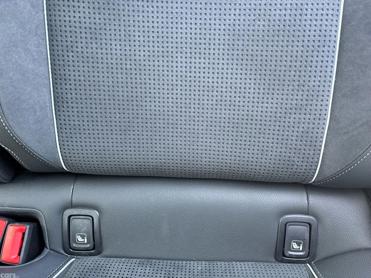 Skoda Superb Saloon, Diesel, 2026, Black