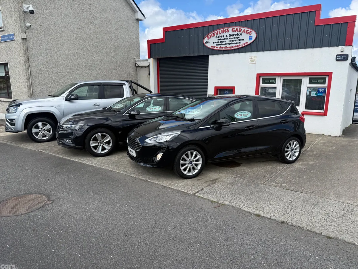 Ford Fiesta Hatchback, Petrol, 2019, Black