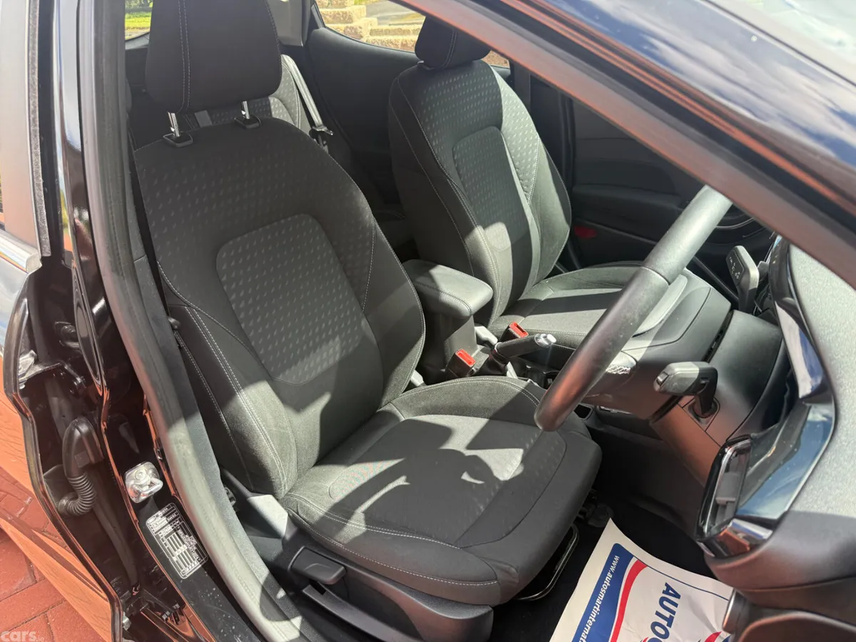 Ford Fiesta Hatchback, Petrol, 2019, Black